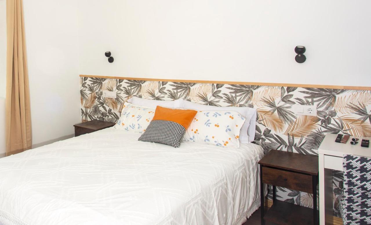 Sg Rooms Consuegra Exterior photo