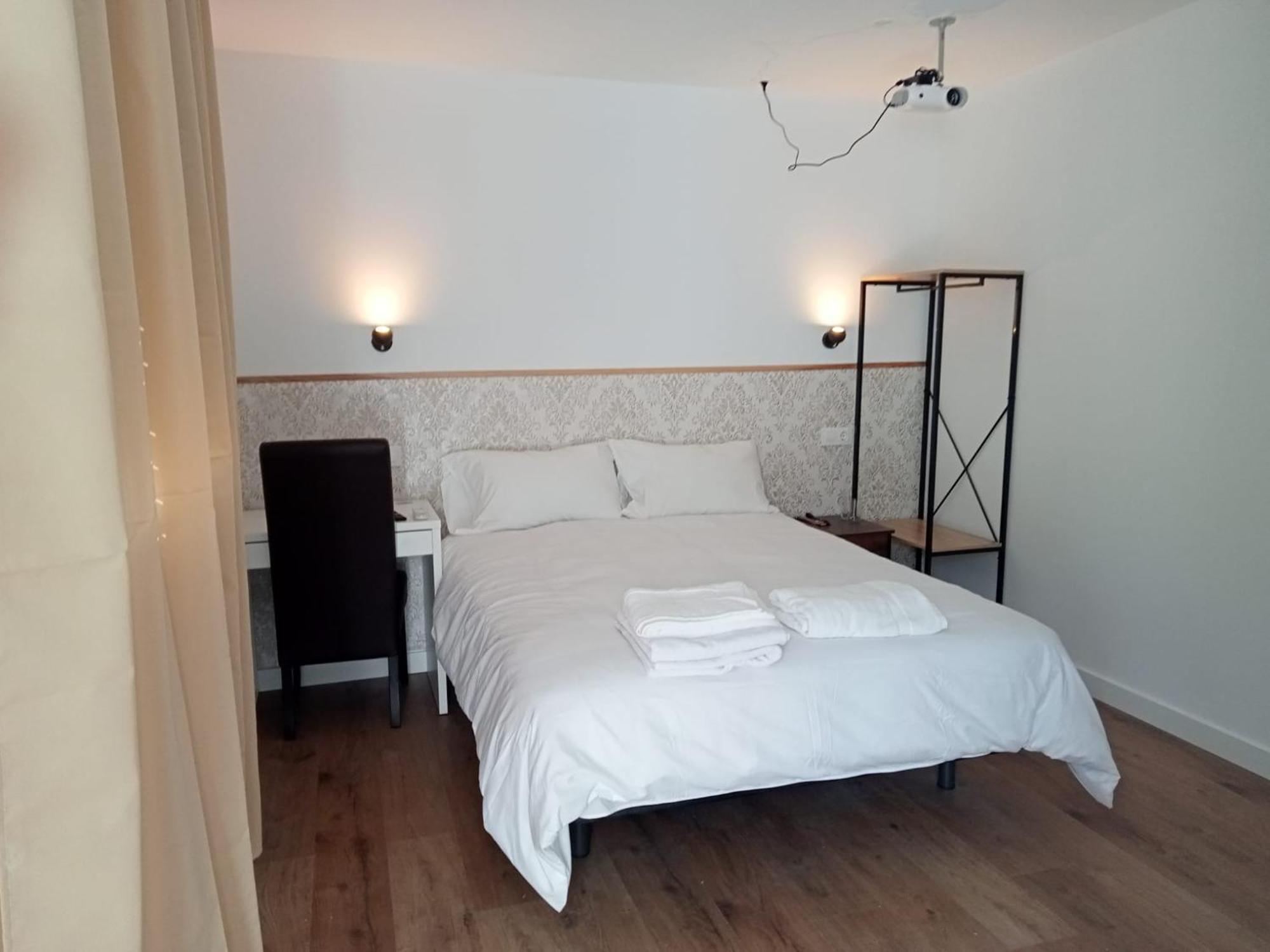 Sg Rooms Consuegra Exterior photo
